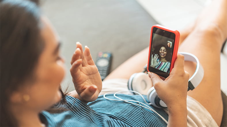 5 Reasons Why Webcam Chatting is Less Stressful Than Regular Conversation 2