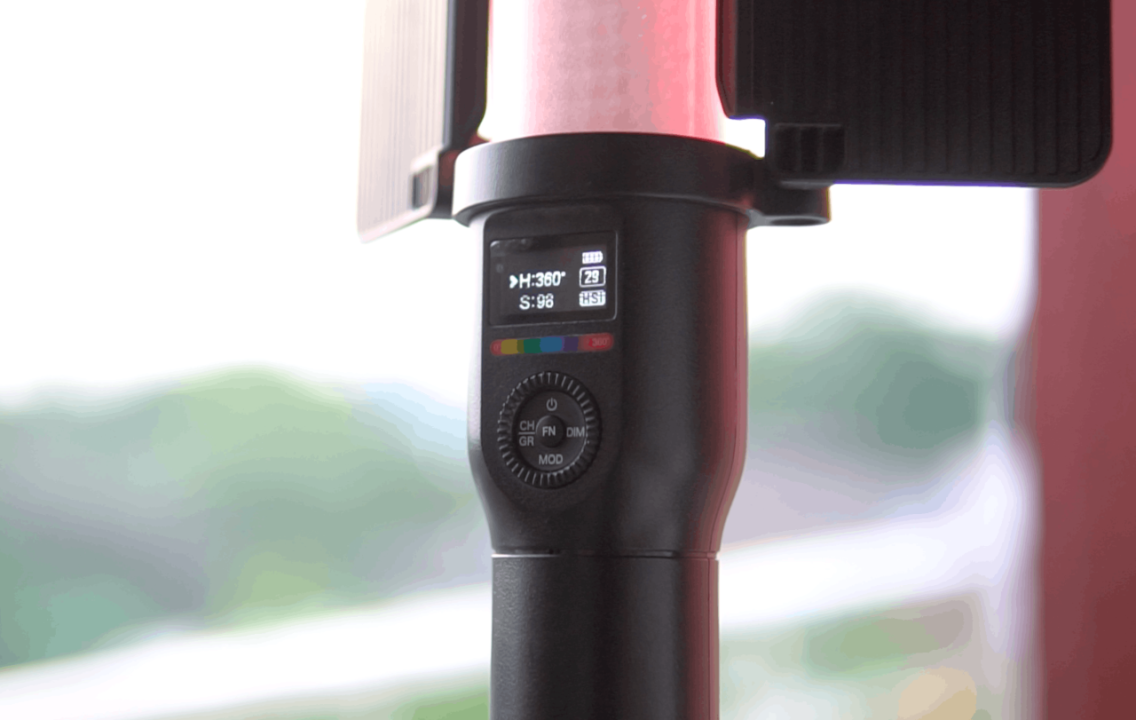 Digitek 27W RGB Vs Godox LC500R 2